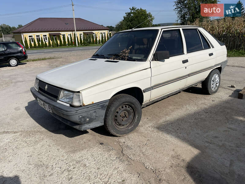 Хэтчбек Renault 11 1987 в Ивано-Франковске