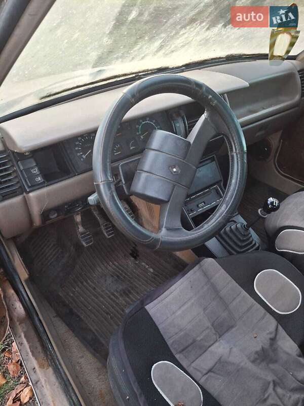 Хетчбек Renault 11 1987 в Тернополі