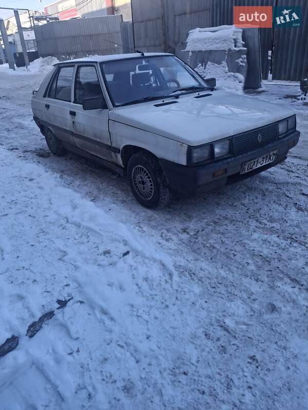 Хэтчбек Renault 11 1986 в Хмельницком