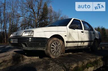 Седан Renault 19 1990 в Калуше