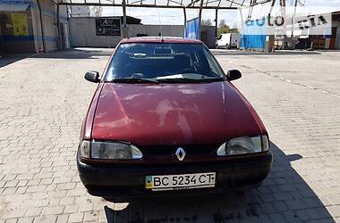 Седан Renault 19 1998 в Калуше