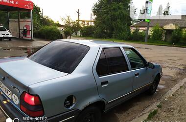 Седан Renault 19 1990 в Сколе