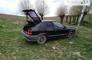 Купе Renault 19 1991 в Черновцах