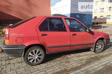 Хэтчбек Renault 19 1990 в Ровно