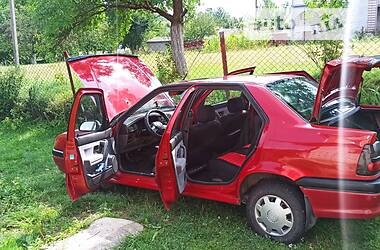 Седан Renault 19 1992 в Ровно