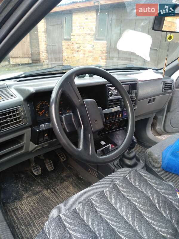 Хетчбек Renault 19 1991 в Рожище фото 2 Хетчбек Renault 19 1991 в Рожище