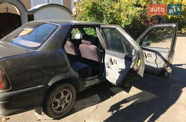 Хэтчбек Renault 19 2000 в Чернигове
