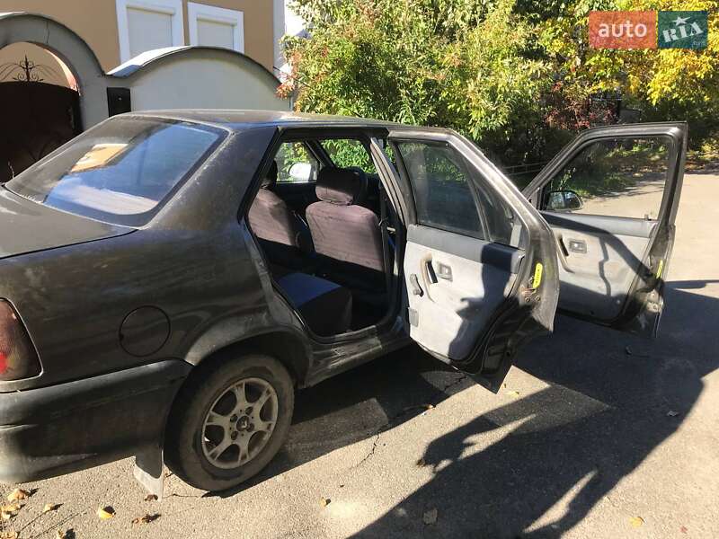 Хетчбек Renault 19 2000 в Чернігові фото 4 Хетчбек Renault 19 2000 в Чернігові