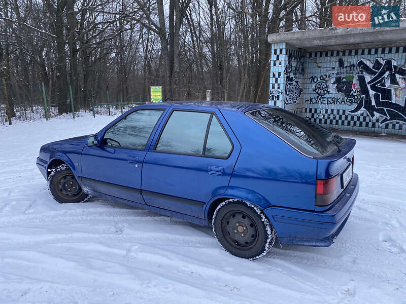 Хетчбек Renault 19 1989 в Зміїві
