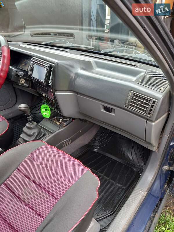 Хэтчбек Renault 19 1990 в Харькове