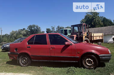 Седан Renault 19 1993 в Теофиполе