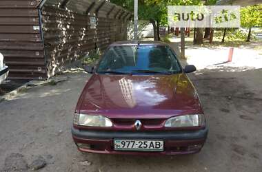 Седан Renault 19 1995 в Дніпрі