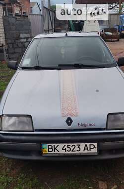 Седан Renault 19 1990 в Житомире