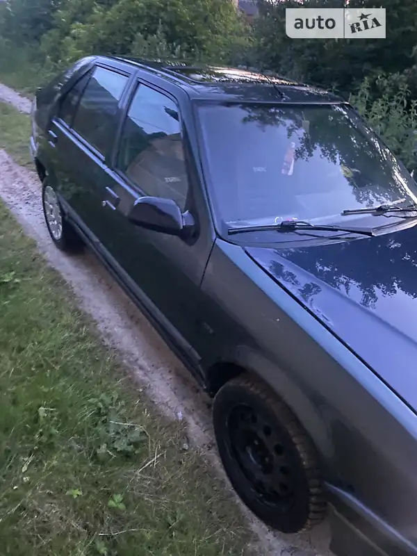 Renault 19 1992