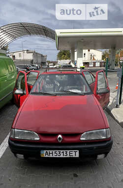 Седан Renault 19 1993 в Днепре