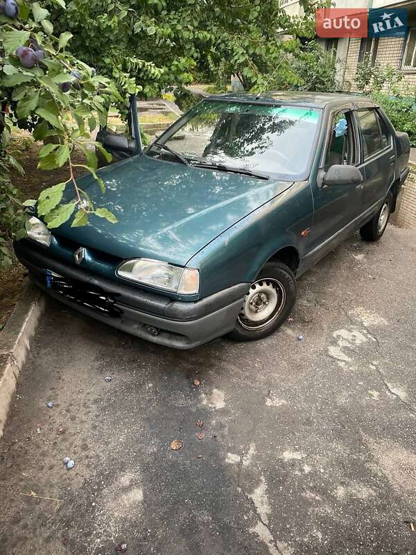 Renault 19, фото з оголошення