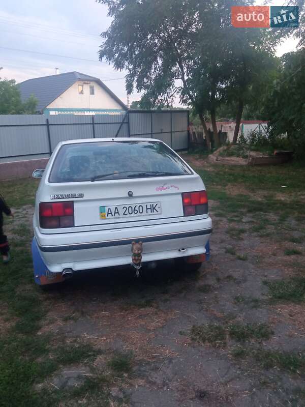 Хетчбек Renault 19 1990 в Тетієві