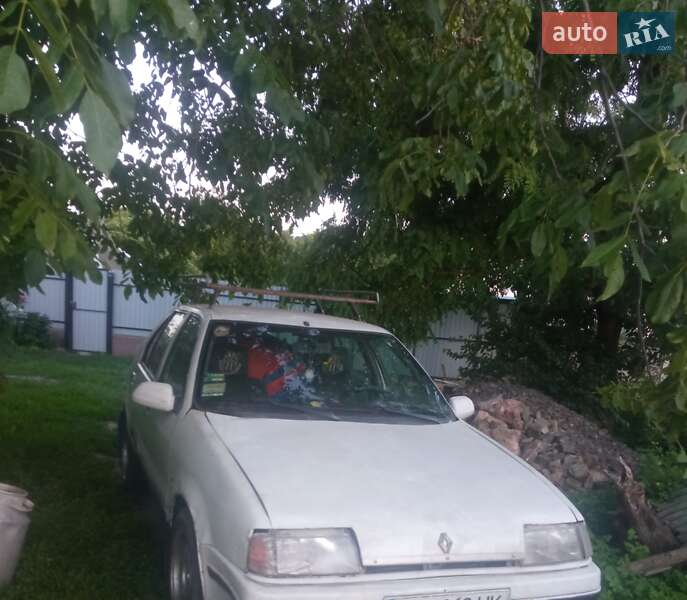 Хетчбек Renault 19 1990 в Тетієві