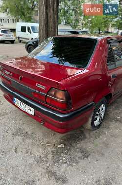 Седан Renault 19 1999 в 