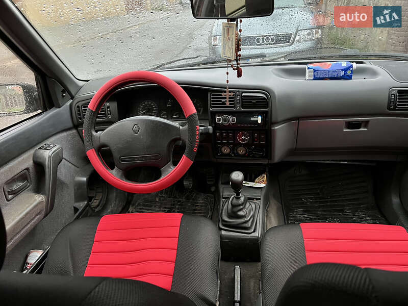 Renault 19 1994
