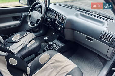 Хэтчбек Renault 19 1995 в 