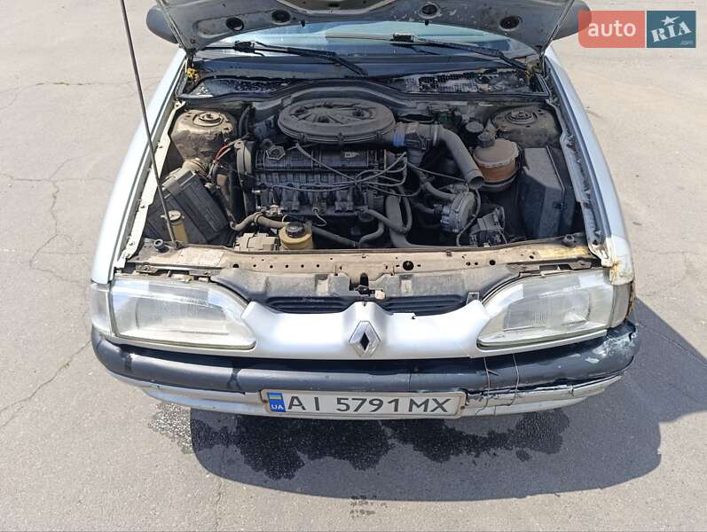 Renault 19 1993
