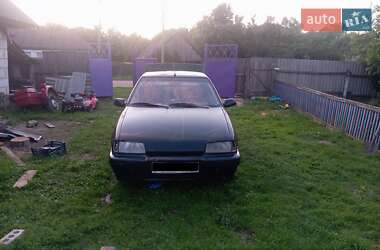 Седан Renault 19 1990 в Корюківці