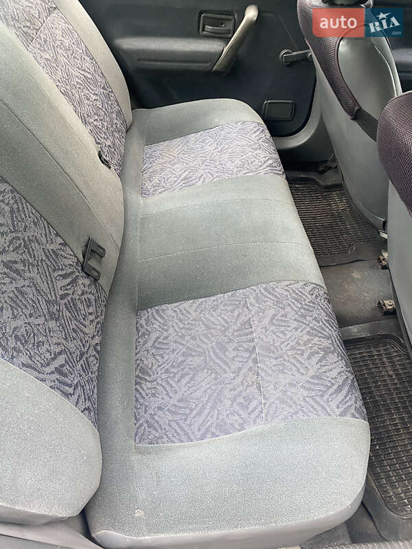 Седан Renault 19 1998 в Харькове