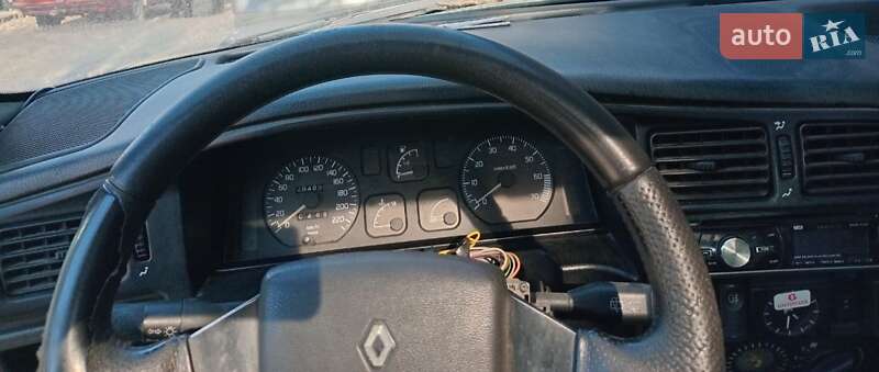 Хэтчбек Renault 19 1993 в Одессе фото 3 Хэтчбек Renault 19 1993 в Одессе