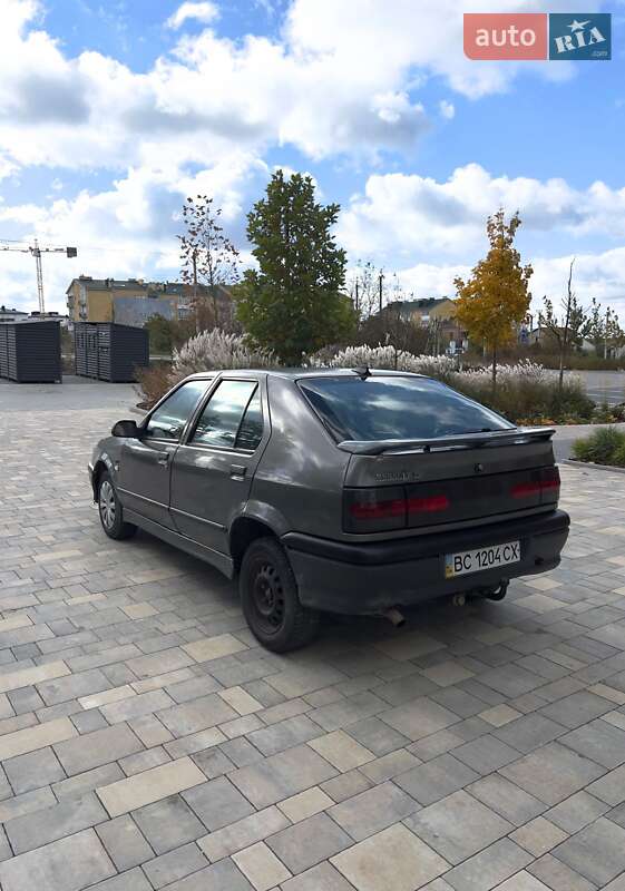 Хэтчбек Renault 19 1994 в Пустомытах фото 9 Хэтчбек Renault 19 1994 в Пустомытах