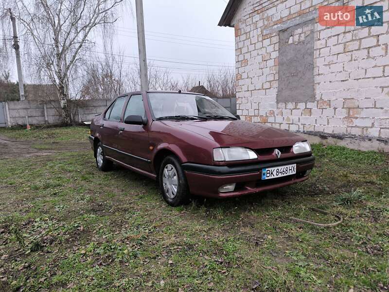 Renault 19 1995 Renault 19 1995