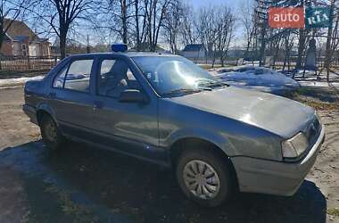 Седан Renault 19 1992 в Умани