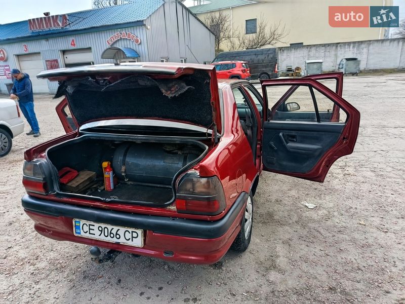 Седан Renault 19 1995 в Киеве