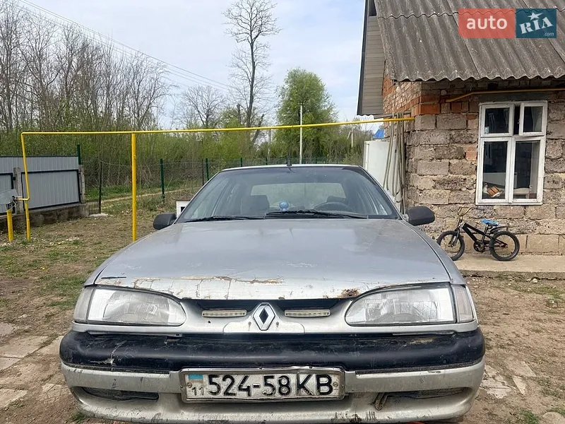 Renault 19