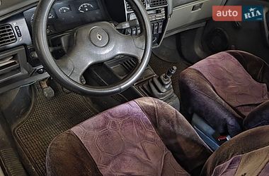 Седан Renault 19 1992 в Киеве