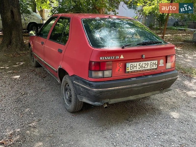 Renault 19 1990