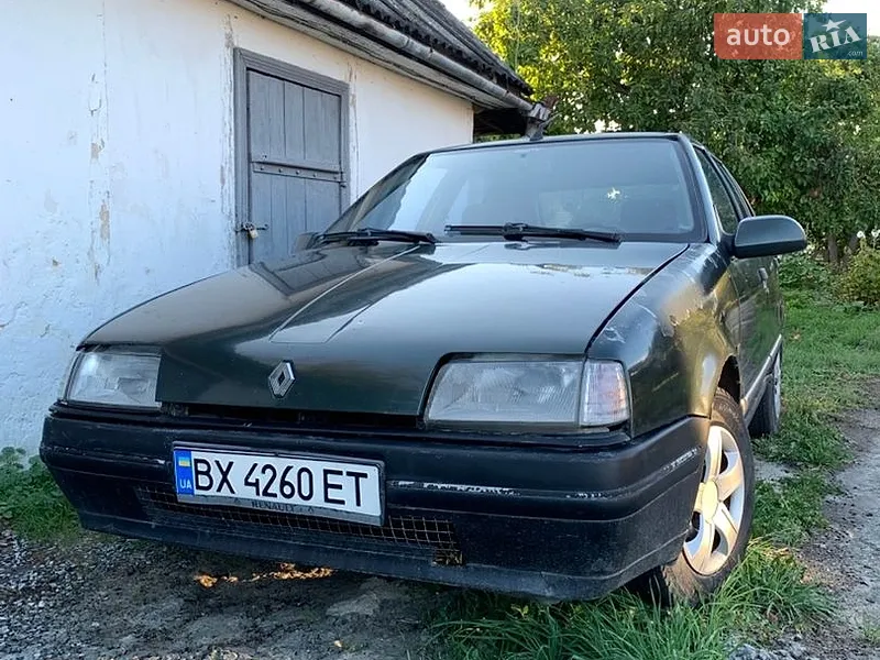 Renault 19