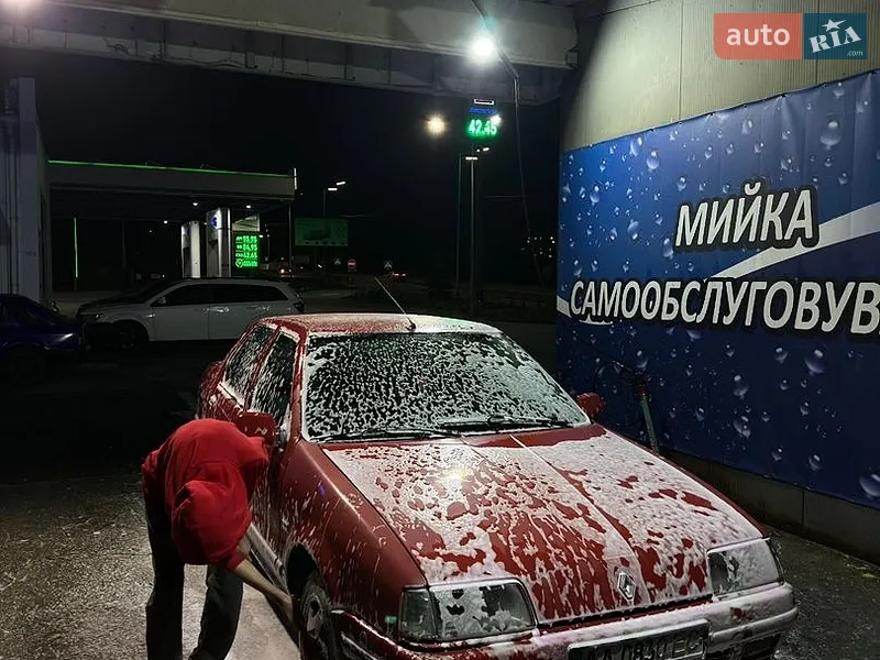 Renault 19