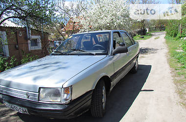 Седан Renault 21 1988 в Полтаве