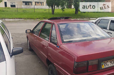Седан Renault 21 1987 в Луцке
