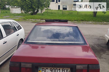 Седан Renault 21 1987 в Луцке