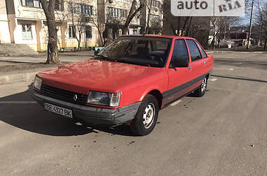 Седан Renault 21 1989 в Николаеве