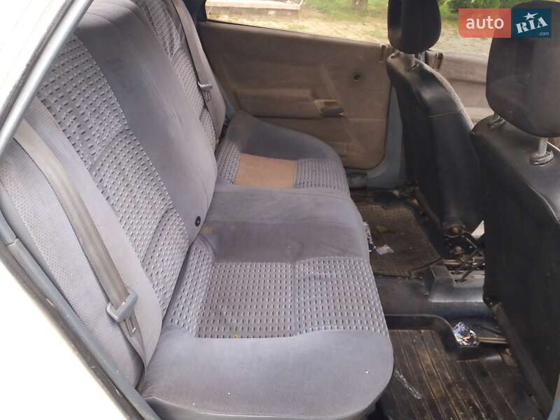 Хэтчбек Renault 21 1989 в Калуше
