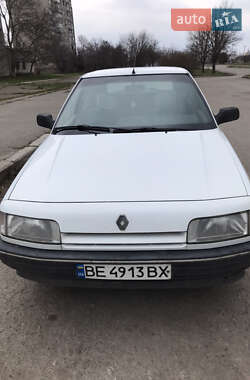 Хетчбек Renault 21 1990 в Первомайську