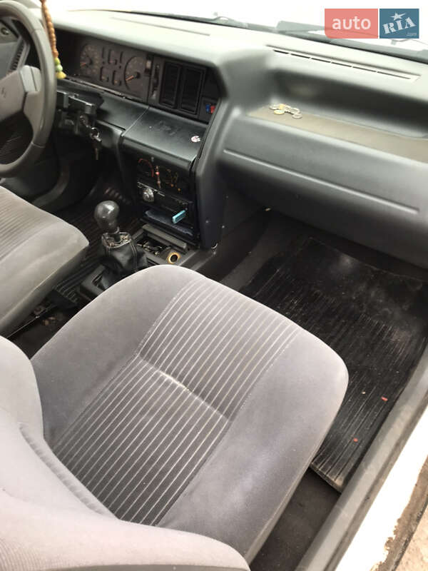 Хетчбек Renault 21 1990 в Первомайську