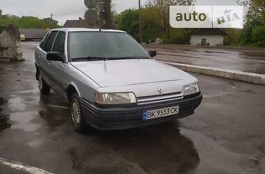 Седан Renault 21 1990 в Дубно