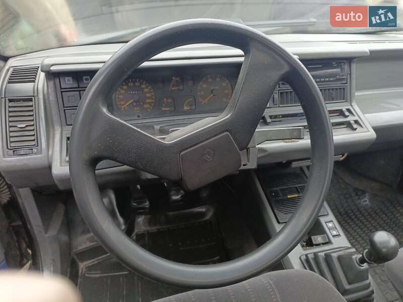 Универсал Renault 21 1988 в Белой Церкви