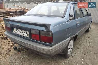 Седан Renault 21 1988 в 