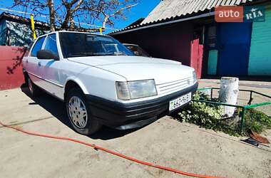 Универсал Renault 21 1990 в Немирове