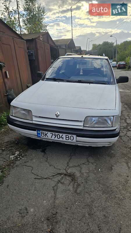 Renault 21 1992